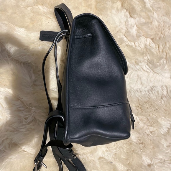 Vintage Coach 9960 Black Leather Day Pack Backpack - Picture 5 of 12